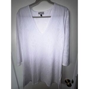 J. Valdi white shift dress eyelet pattern casual beach resort cruise date night